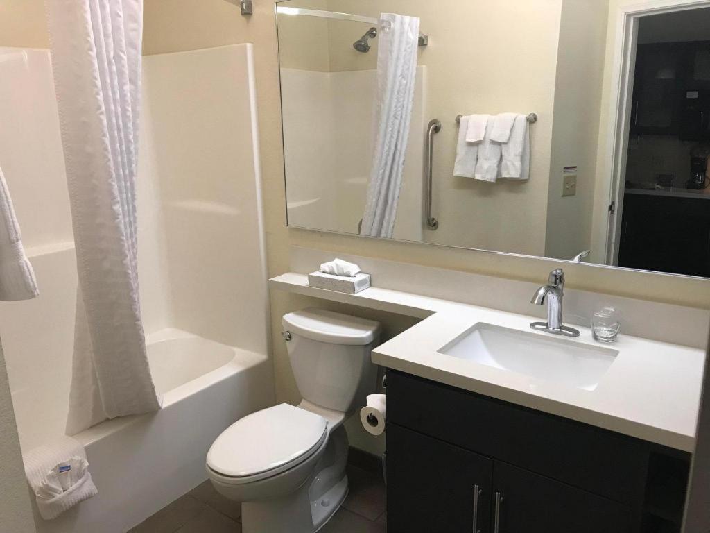 Candlewood Suites Saint Joseph By Ihg Esterno foto