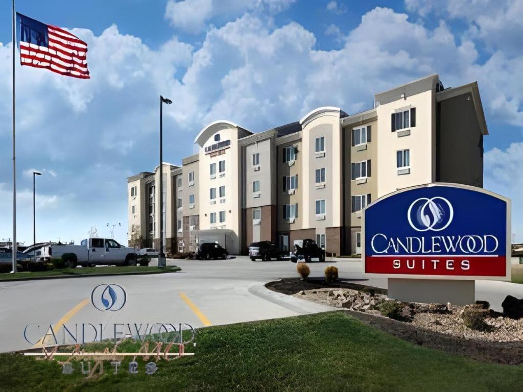 Candlewood Suites Saint Joseph By Ihg Esterno foto
