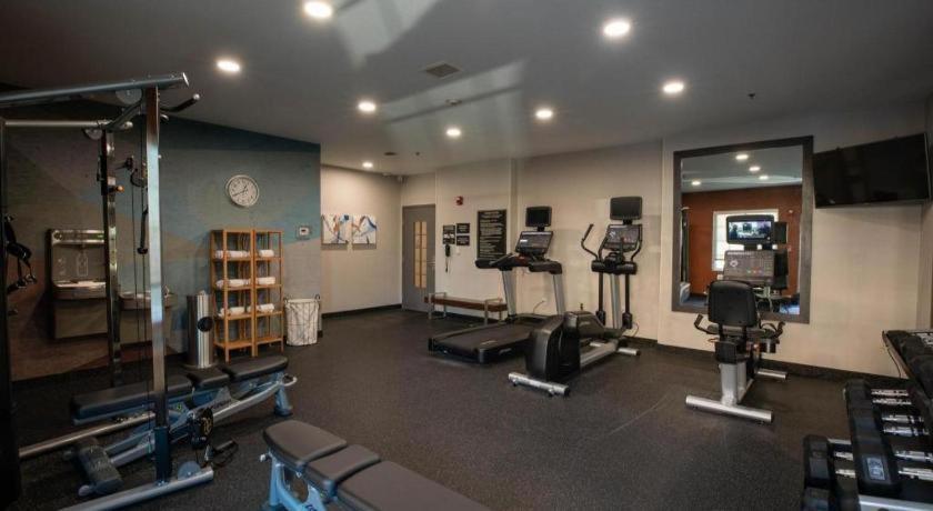 Candlewood Suites Saint Joseph By Ihg Esterno foto