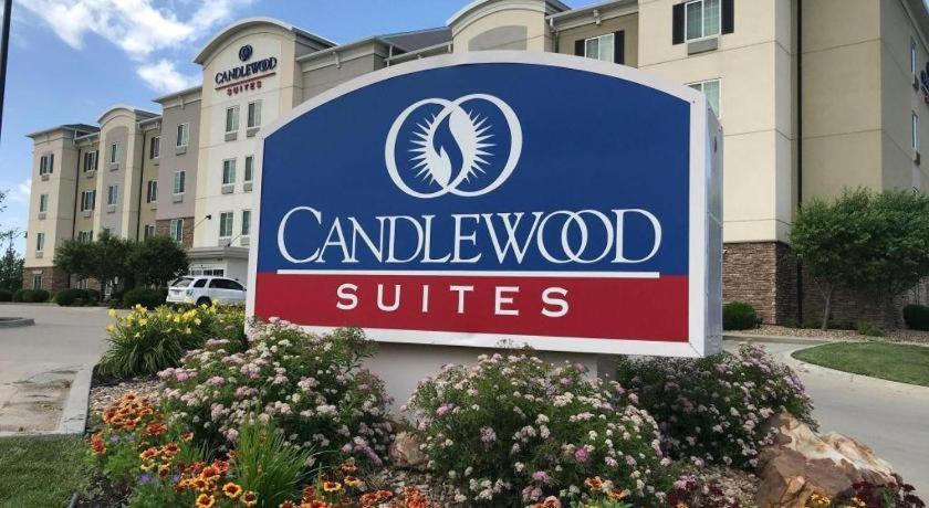 Candlewood Suites Saint Joseph By Ihg Esterno foto