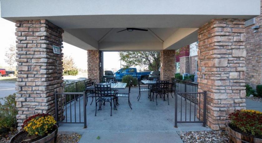 Candlewood Suites Saint Joseph By Ihg Esterno foto