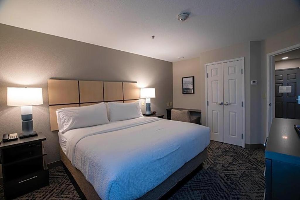 Candlewood Suites Saint Joseph By Ihg Esterno foto
