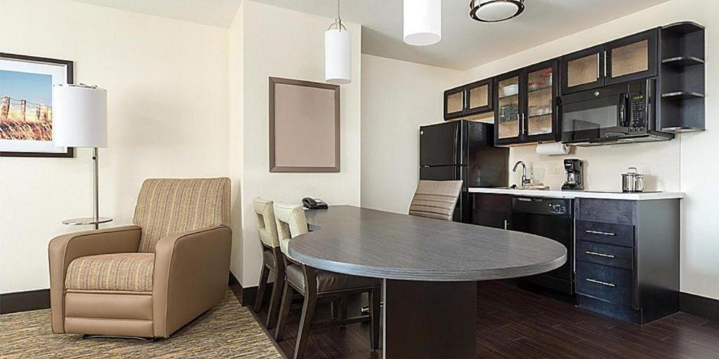 Candlewood Suites Saint Joseph By Ihg Esterno foto